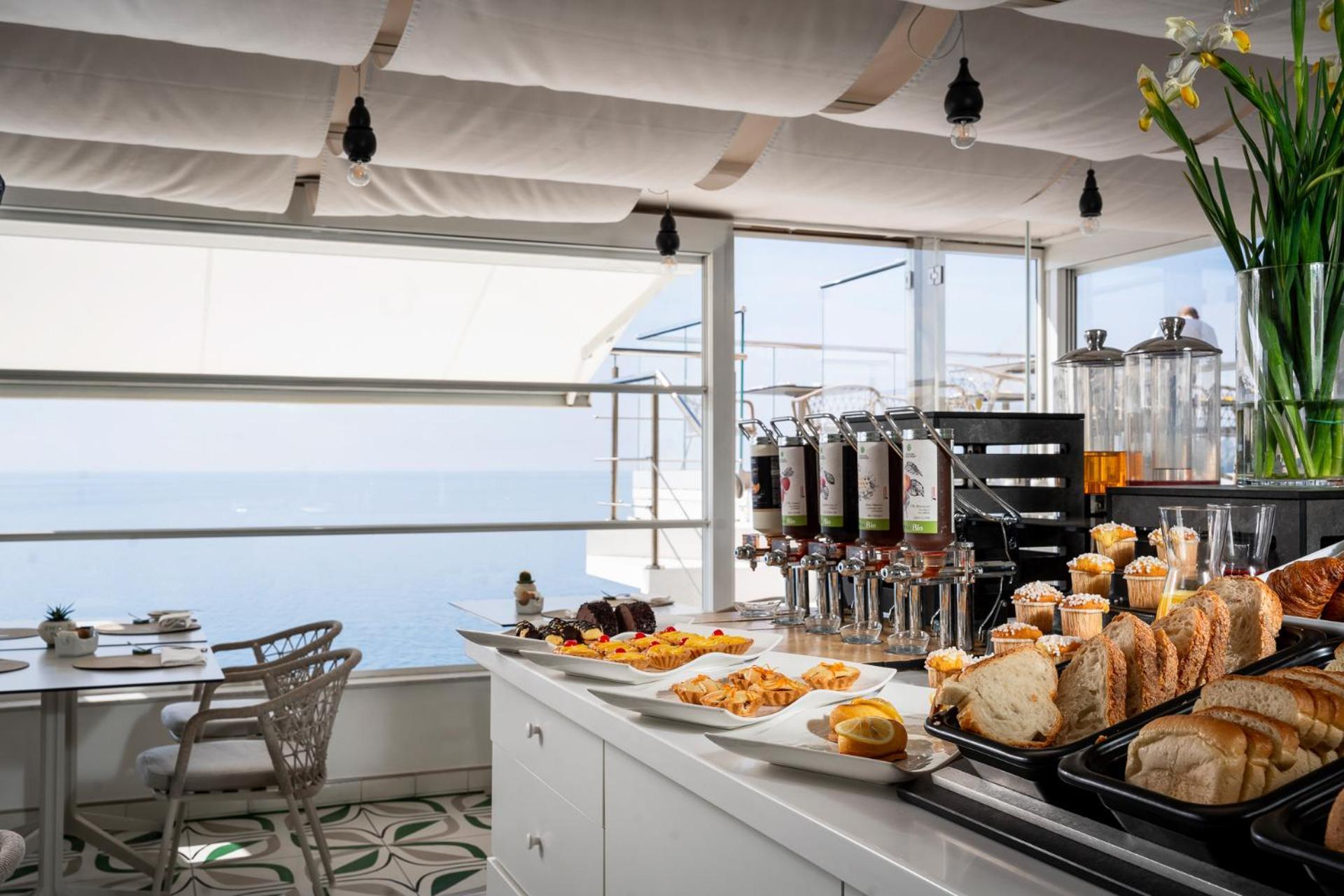 Hotel Eden Roc Позитано Екстериор снимка